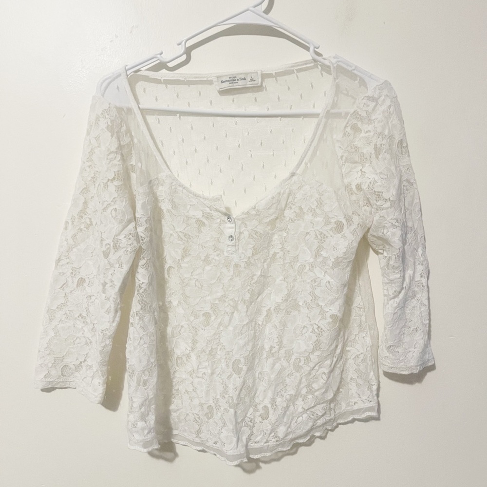 Abercrombie & Fitch Y2K Fully Lace Half Sleeve Blouse